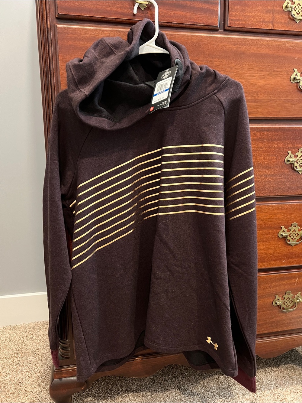 Under Armour XL Dark Purple and Gold Turtleneck Hoodie